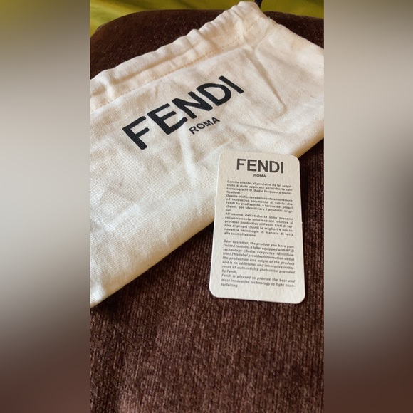 FENDI by the way wallet - Picture 16 of 16